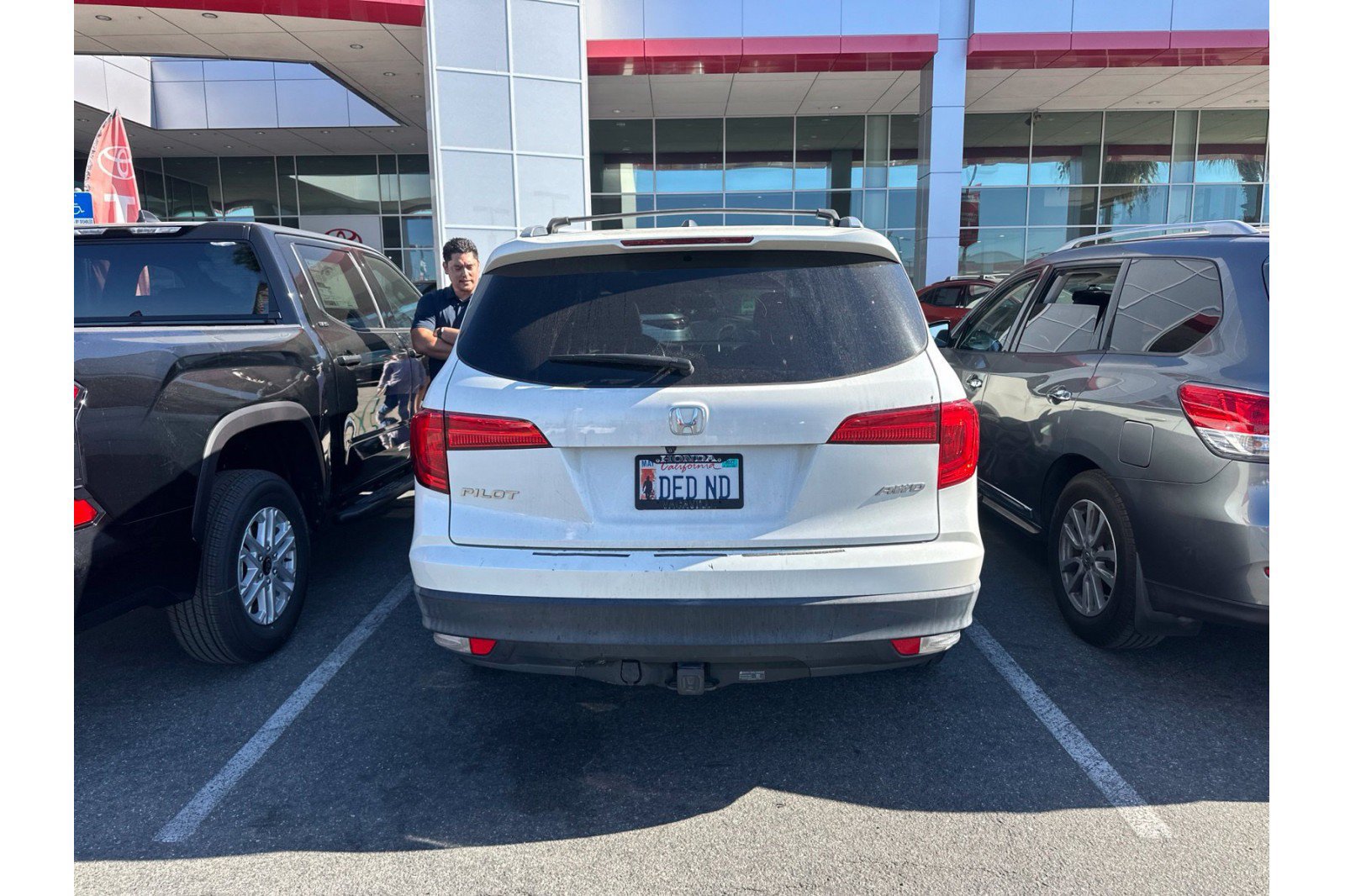 Used 2017 Honda Pilot EX-L image 4