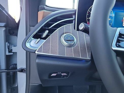 Certified 2025 Mercedes-Benz E 350 4MATIC Sedan image 37