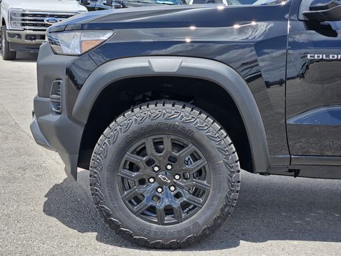 New 2026 Chevrolet Colorado Trail Boss AWD/4WD image 6