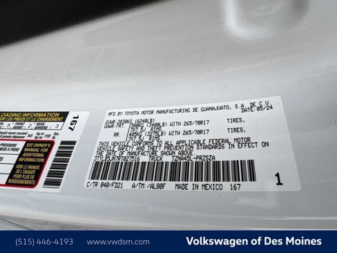 Used 2024 Toyota Tacoma TRD Off-Road image 21