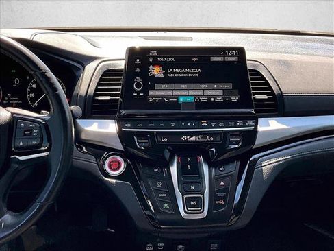 Used 2025 Honda Odyssey Touring image 6
