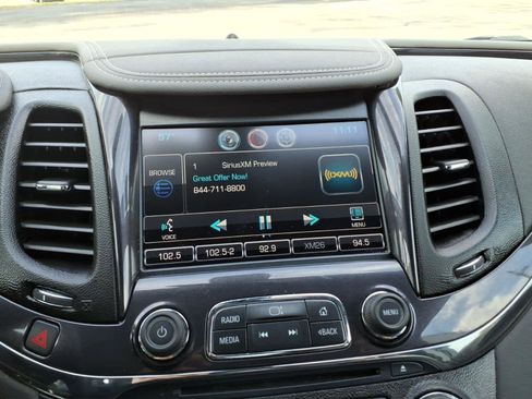 Used 2014 Chevrolet Impala LT FWD image 15