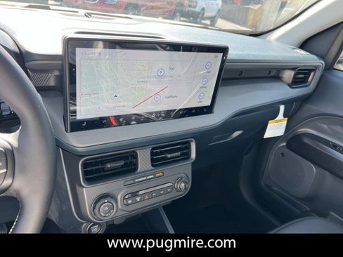 New 2026 Ford Maverick Lariat w/ Black Appearance Package image 24