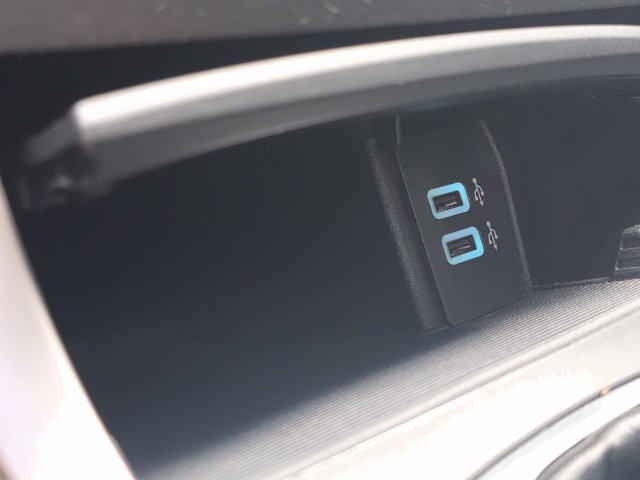 Used 2018 Ford Edge SEL w/ Equipment Group 201A FWD image 27
