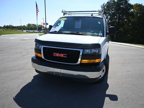 Used 2020 GMC Savana 3500 Extended w/ Driver Convenience Package image 50