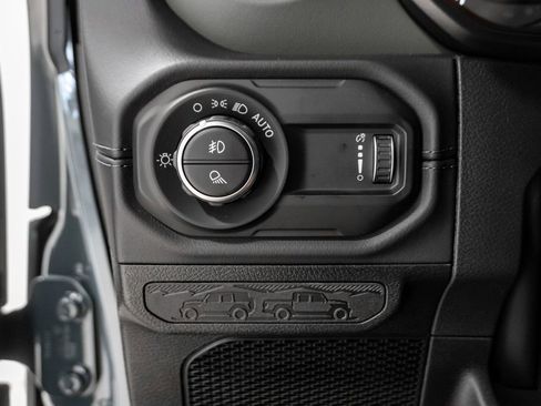 New 2026 Jeep Gladiator Mojave image 12