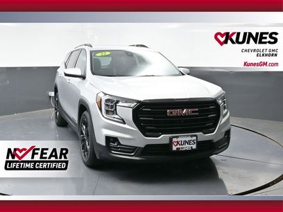 Used 2022 GMC Terrain SLT w/ Infotainment Package II
