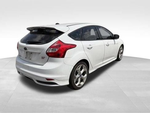 Used 2013 Ford Focus ST FWD image 8