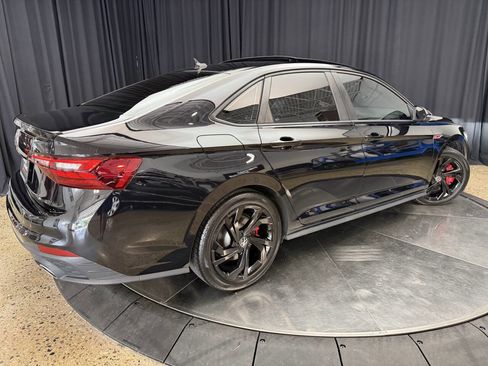 Used 2024 Volkswagen Jetta GLI Autobahn w/ GLI Black Package image 9