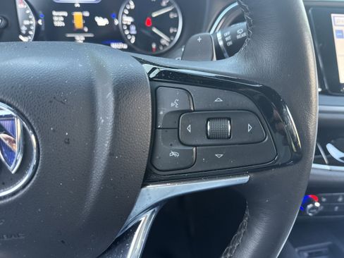 Used 2023 Buick Enclave Avenir w/ Avenir Technology Package image 33