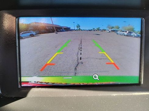 Used 2018 Ford Focus SE w/ SE Appearance Package image 34