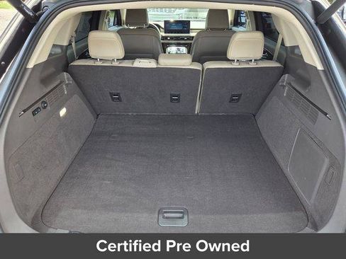 Used 2022 Lincoln Nautilus FWD image 16