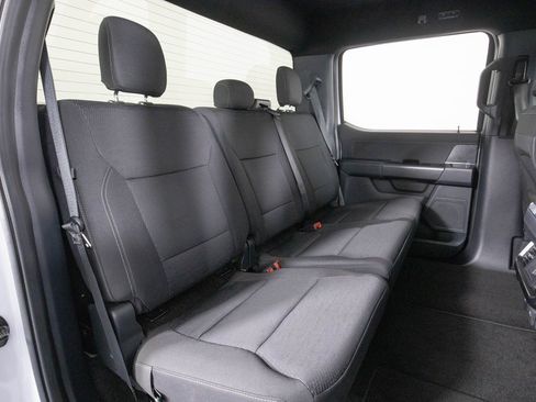 Used 2022 Ford F150 XLT w/ Equipment Group 302A High image 16