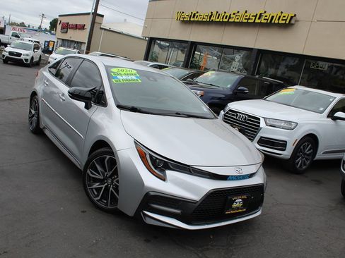 Used 2020 Toyota Corolla SE image 32