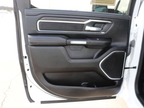 Used 2025 RAM 1500 Laramie image 11
