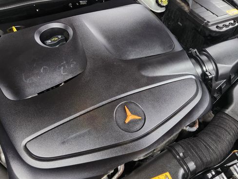 Used 2014 Mercedes-Benz CLA 250 4MATIC image 45