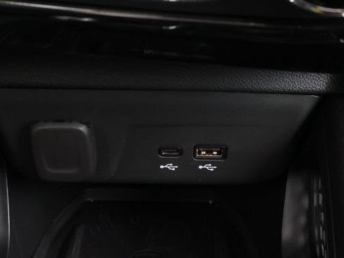Certified 2026 Chevrolet TrailBlazer LT w/ Convenience Package AWD/4WD image 26
