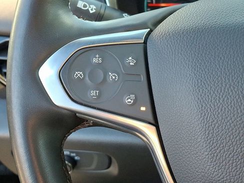 Used 2023 Chevrolet Traverse RS image 29