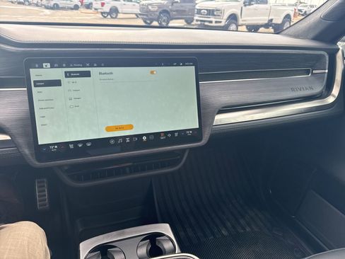 Used 2022 Rivian R1T Adventure AWD/4WD image 13