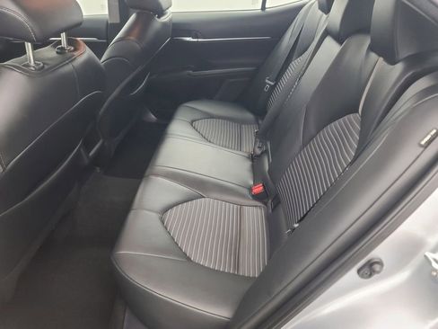 Used 2024 Toyota Camry SE image 20