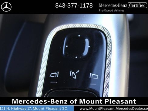 Used 2025 Mercedes-Benz GLC 300 image 22