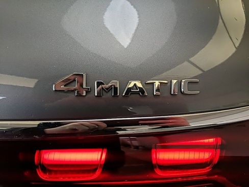 Used 2025 Mercedes-Benz GLS 450 GLS 450 image 8