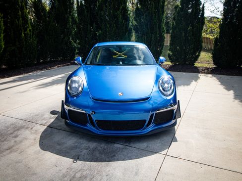 Used 2014 Porsche 911 GT3 image 3