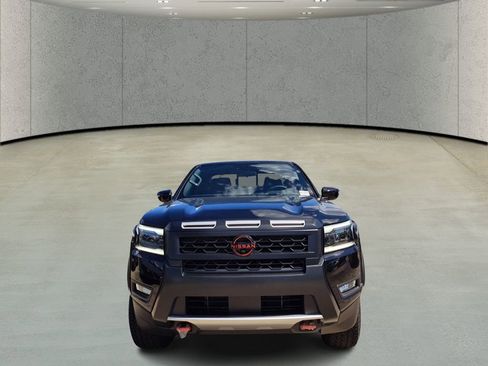 New 2026 Nissan Frontier Pro-X w/ Pro-X Convenience Package image 2