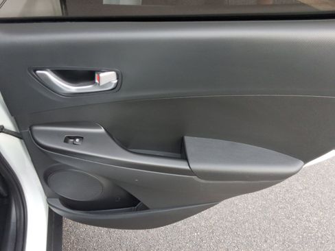 Used 2023 Hyundai Kona SEL w/ Convenience Package image 25