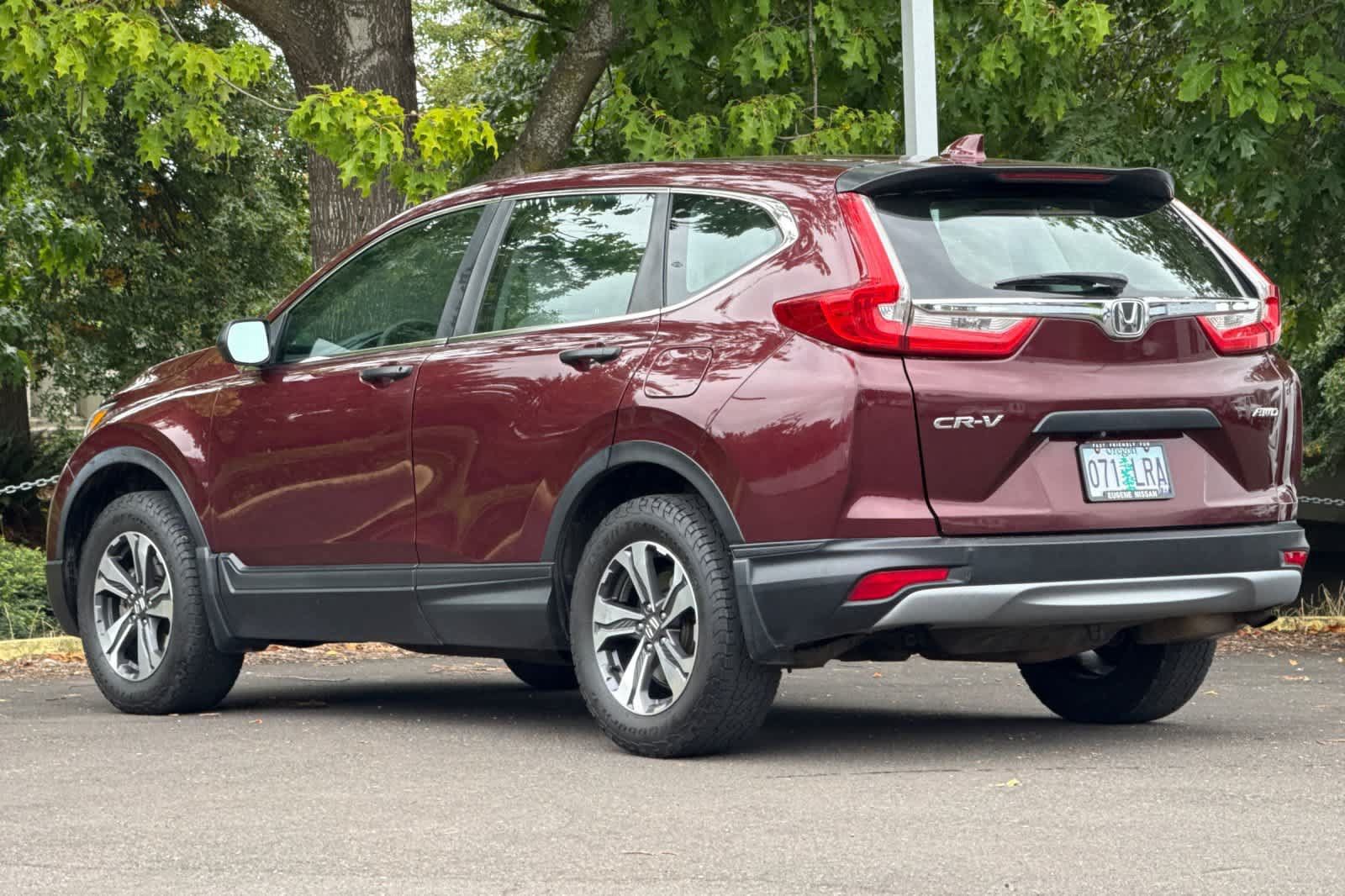 Used 2018 Honda CR-V LX image 6