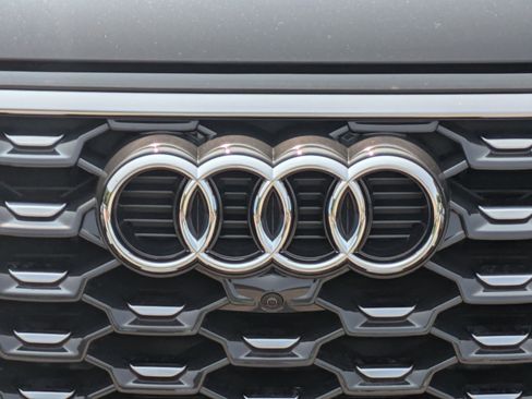 New 2025 Audi Q5 2.0T Premium Plus image 32