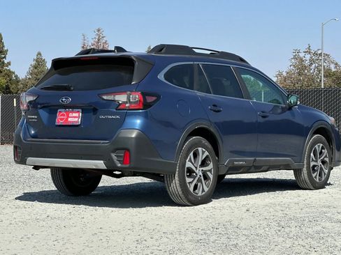 Used 2022 Subaru Outback Limited AWD/4WD image 3