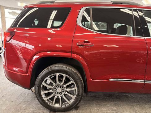 Used 2023 GMC Acadia Denali image 7