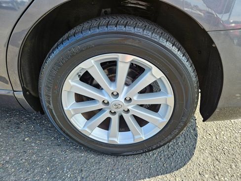 Used 2009 Toyota Venza AWD image 7