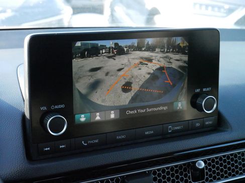 Used 2025 Honda Civic Sport image 29