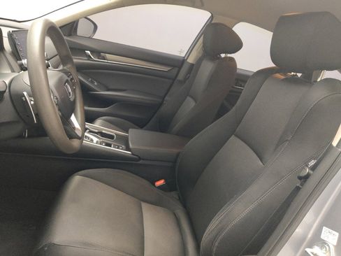 Used 2021 Honda Accord Hybrid image 17