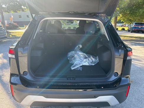 New 2026 Volkswagen Tiguan S image 7