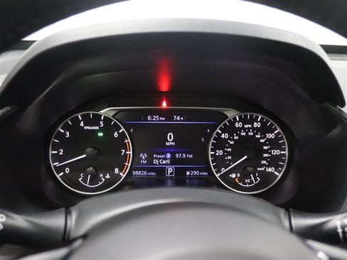 Used 2020 Nissan Altima 2.5 SV FWD image 32