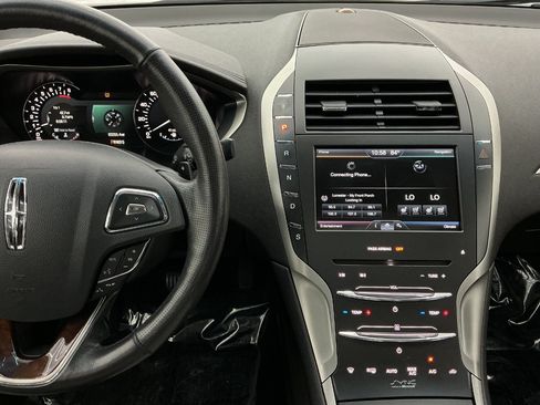 Used 2014 Lincoln MKZ AWD w/ Equipment Group 102A Reserve image 32