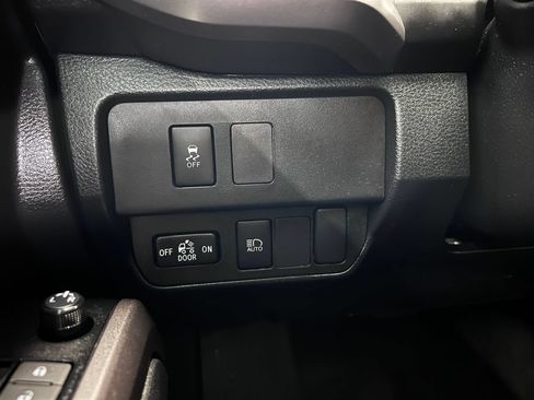 Used 2023 Toyota Tacoma SR5 AWD/4WD image 27