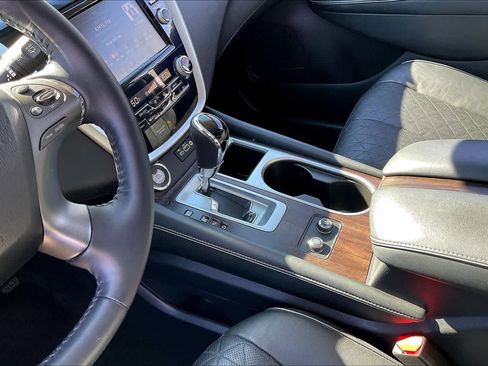 Used 2020 Nissan Murano Platinum image 18