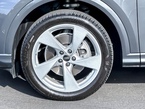 Certified 2025 Audi Q5 Premium Plus w/ Premium Plus image 26