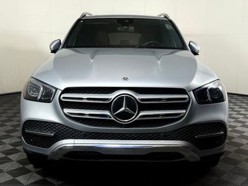 Used 2022 Mercedes-Benz GLE 350 4MATIC w/ Premium Package image 11