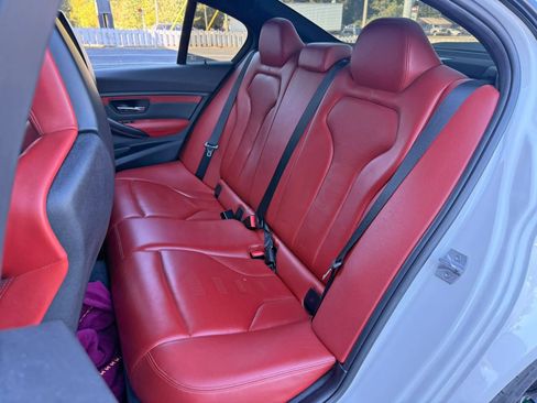 Used 2015 BMW M3 Sedan image 25
