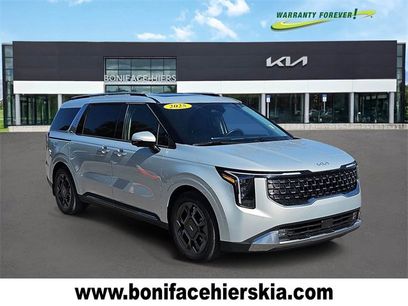 Certified 2025 Kia Carnival SX