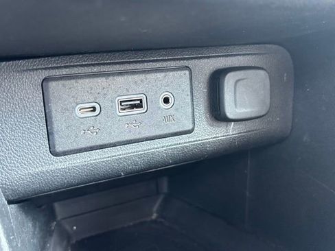 Certified 2023 Buick Encore GX Select image 33