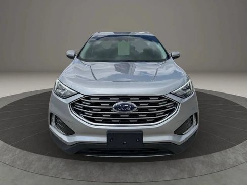 Used 2020 Ford Edge SEL w/ Convenience Package AWD/4WD image 2