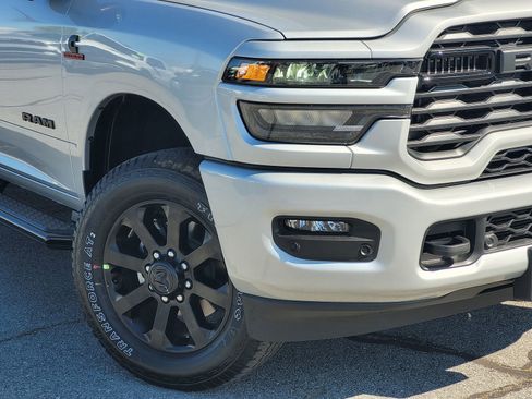 New 2026 RAM 2500 Big Horn AWD/4WD image 6