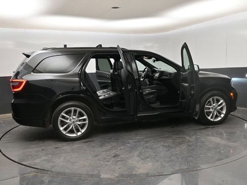 Used 2024 Dodge Durango GT image 32