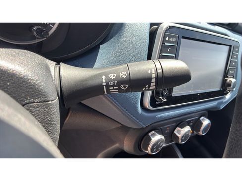 Used 2025 Nissan Versa SV FWD image 21